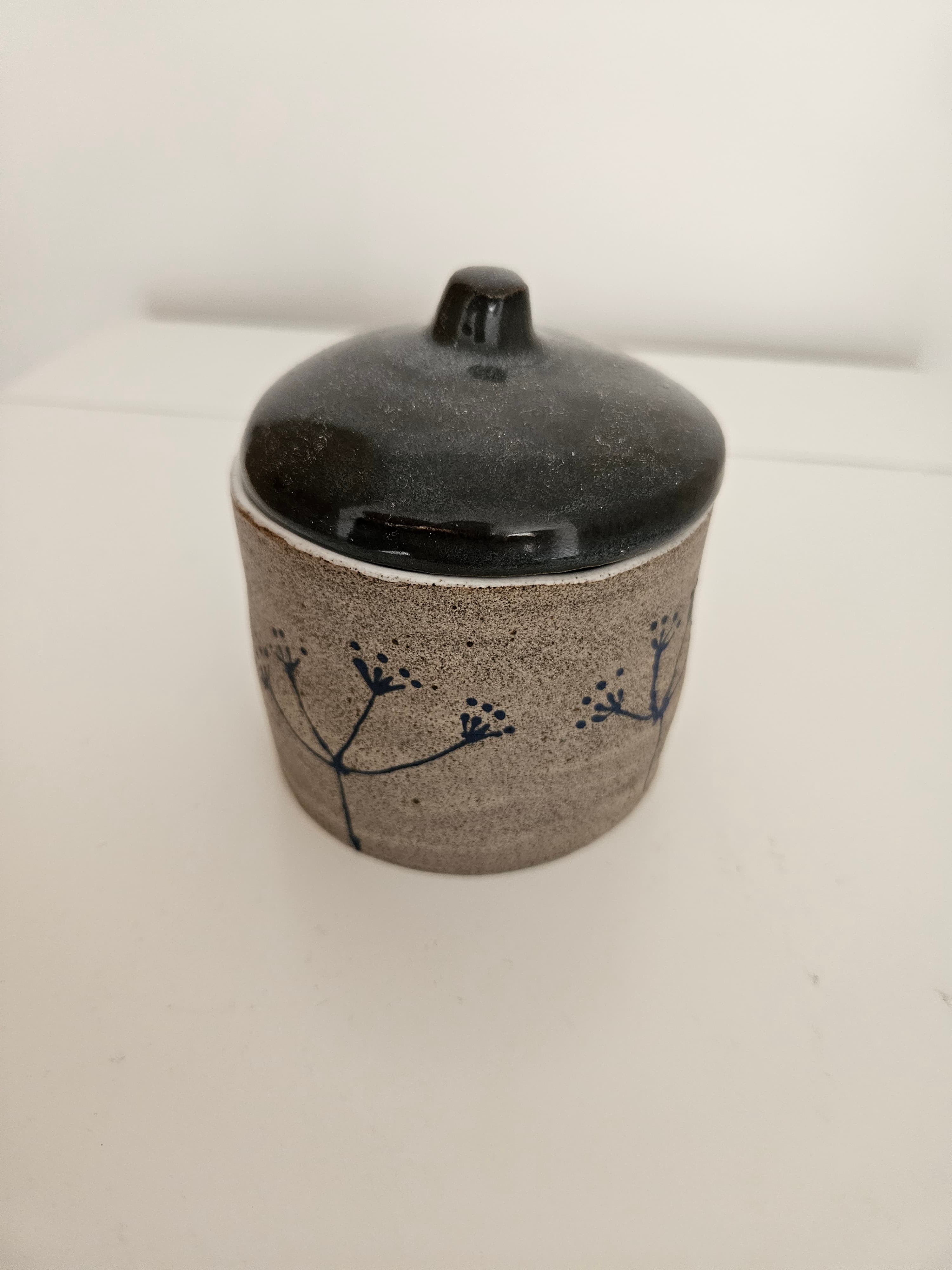 Small lidded pot